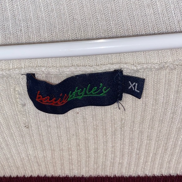 bintage 90s Basic Styles Striped Burgundy and Cream Women's Sweater - Picture 6 of 6